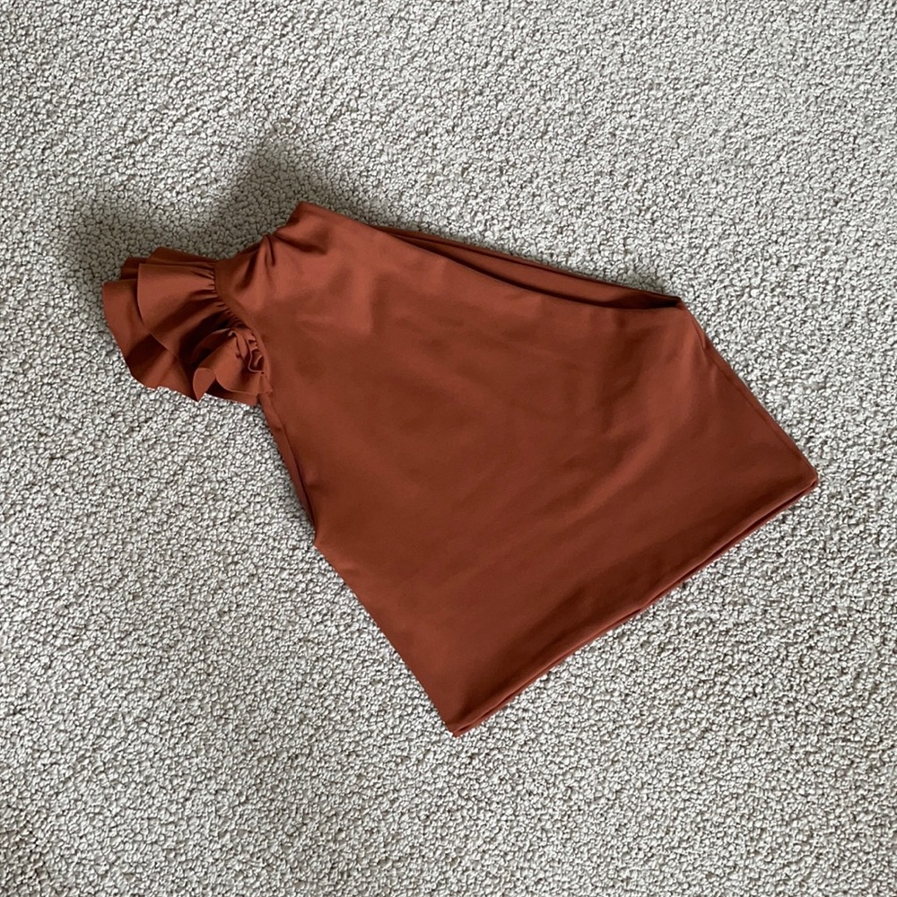 Port De Bras Elle Top